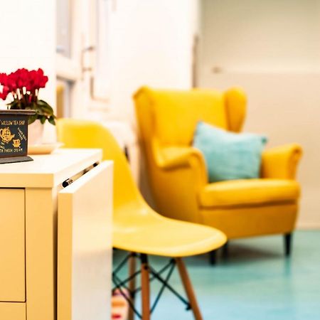 Trastevere Colorful Apartment With Terrace! Рим Экстерьер фото