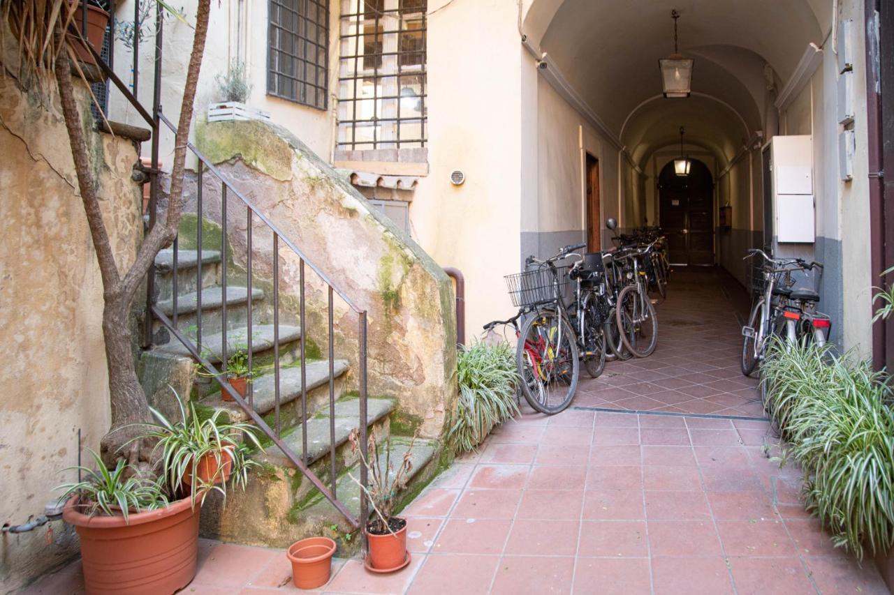 Trastevere Colorful Apartment With Terrace! Рим Экстерьер фото