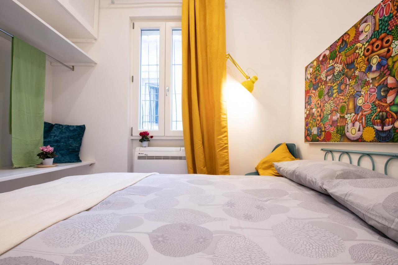 Trastevere Colorful Apartment With Terrace! Рим Экстерьер фото